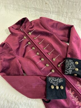 Womens Futario Burgundy Military-Style Velvet Jacket